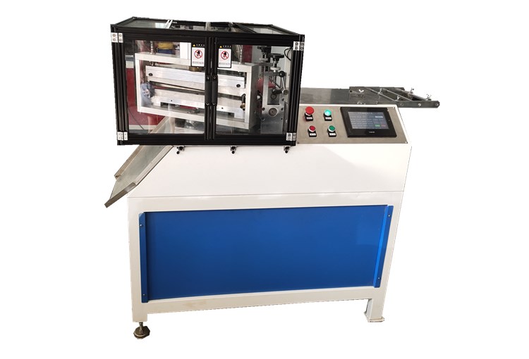 自動(dòng)旋轉(zhuǎn)多角度切片機(jī)